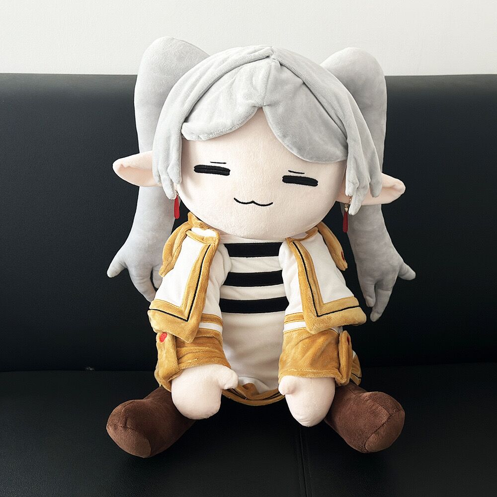 75cm Frieren Plush At The Fune - Frieren Anime Merchandise recension och pris