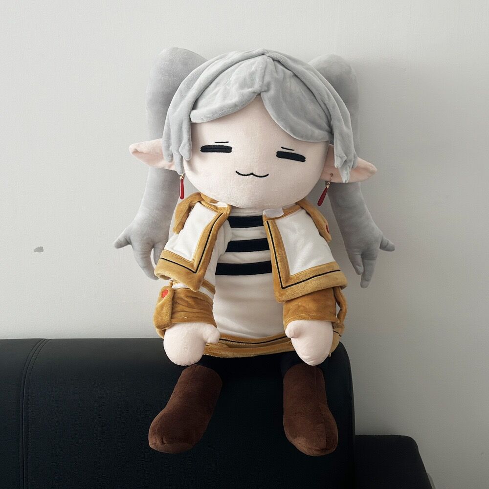 75cm Frieren Plush At The Fune - Frieren Anime Merchandise recension och pris